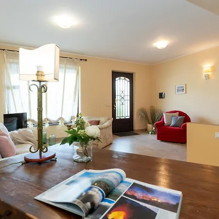 Aghi Di Pino Apartment *