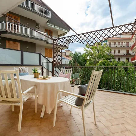 Apartment Aghi Di Pino